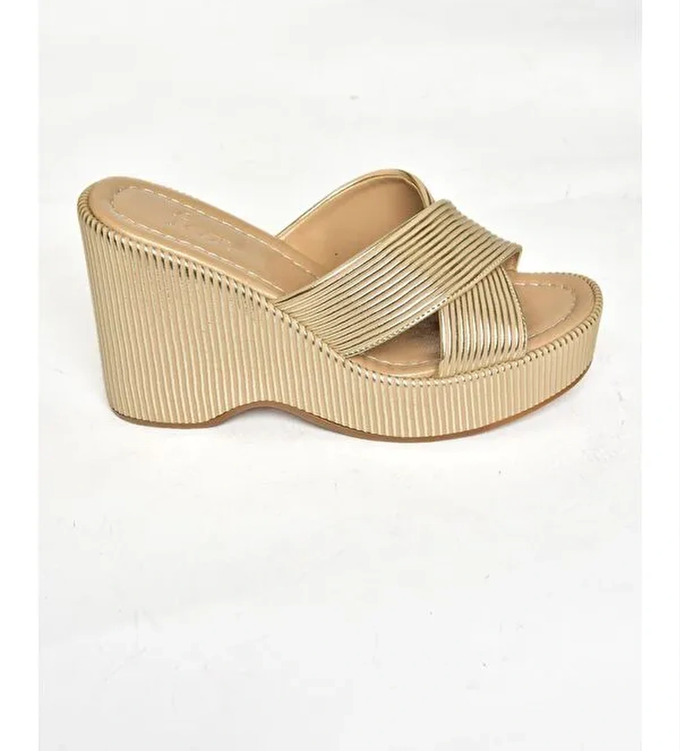 Fox Shoes S2501014 Kadın Terlik model görseli