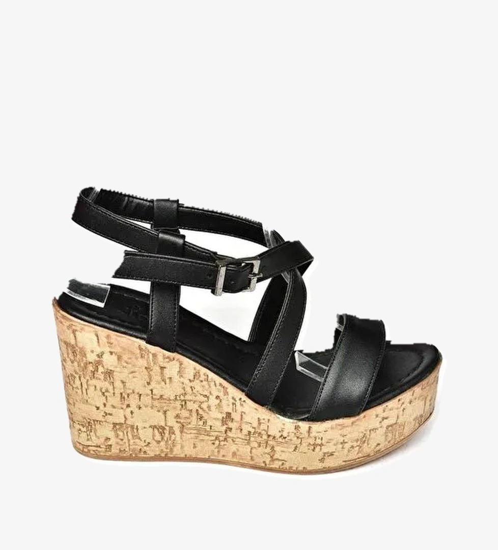 S9960544 Siyah Kadın Dolgu Topuklu Ayakkabı