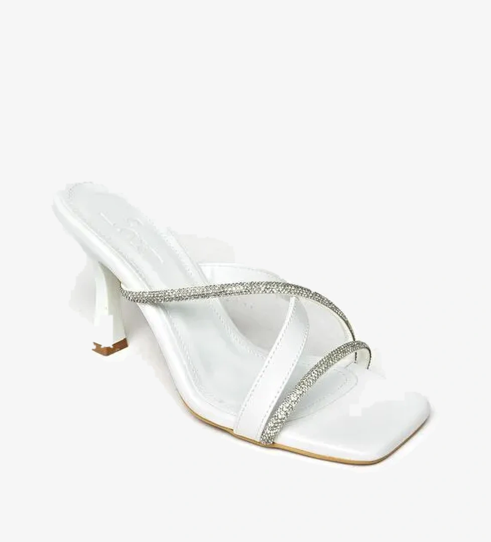 S5903331 Beyaz Kadın Terlik