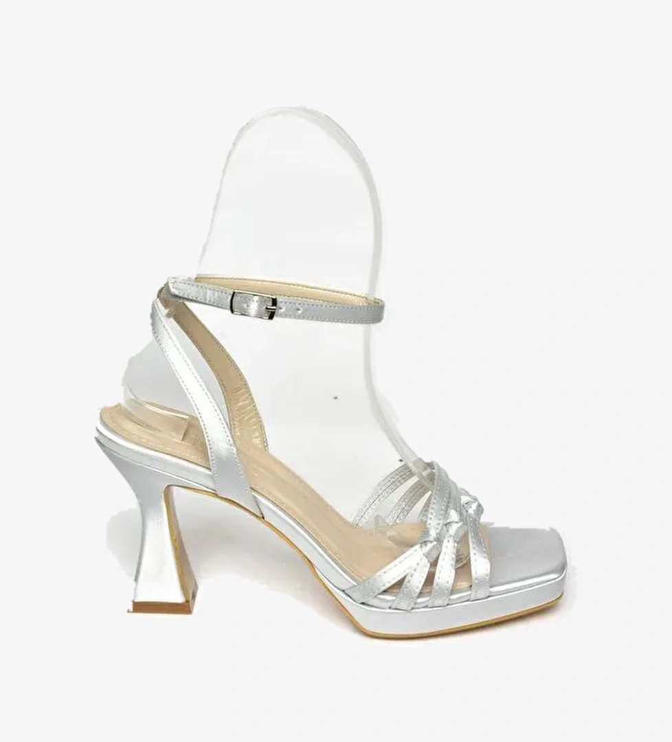 S5693157 Gümüş Kadın Topuklu Ayakkabı