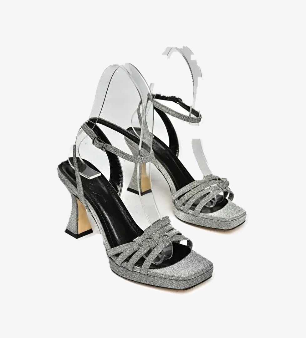 S5693157 Platin Kadın Topuklu Ayakkabı