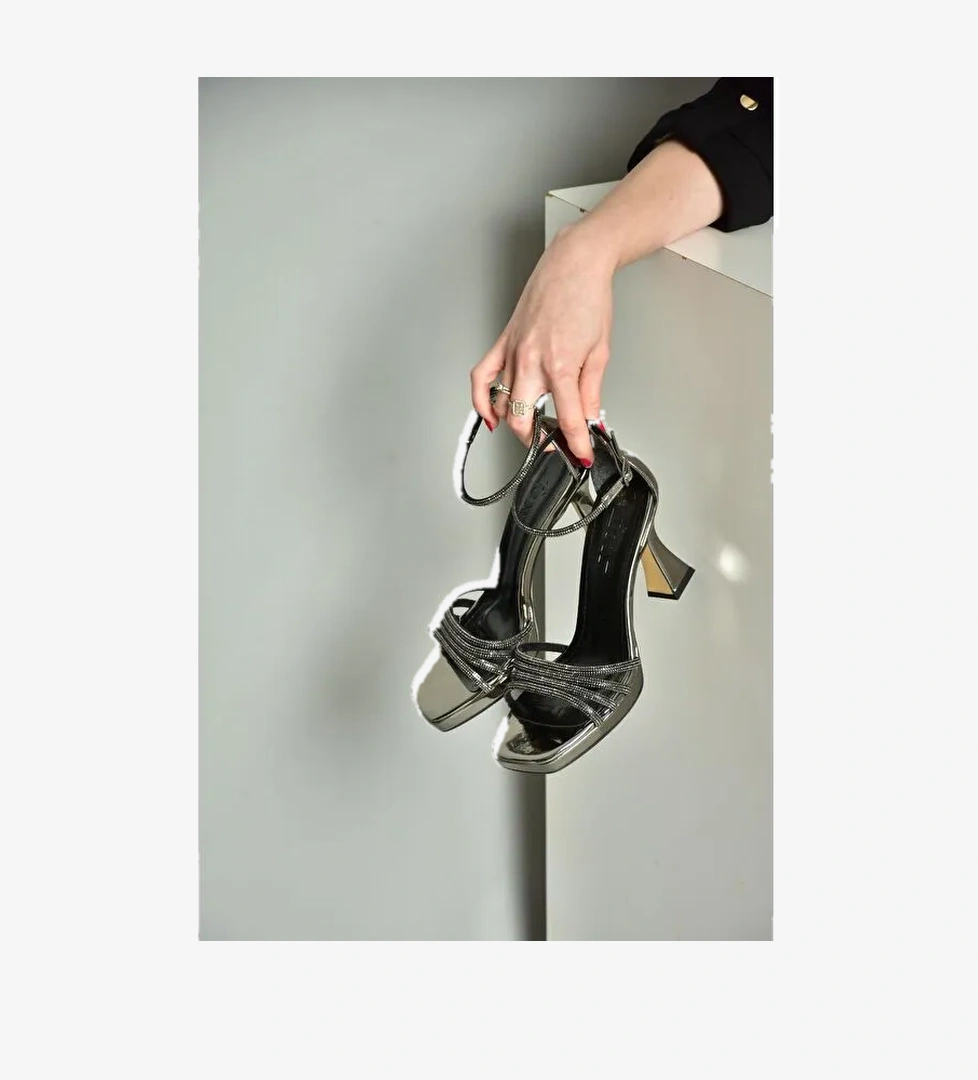 S5693146 Platin Kadın Topuklu Ayakkabı