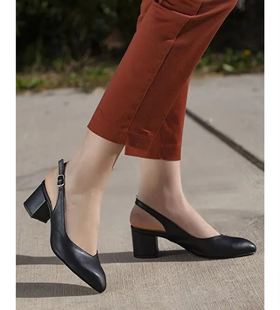 D725 Günlük Klasik Topuklu Kadın Ayakkabı - Görsel 1