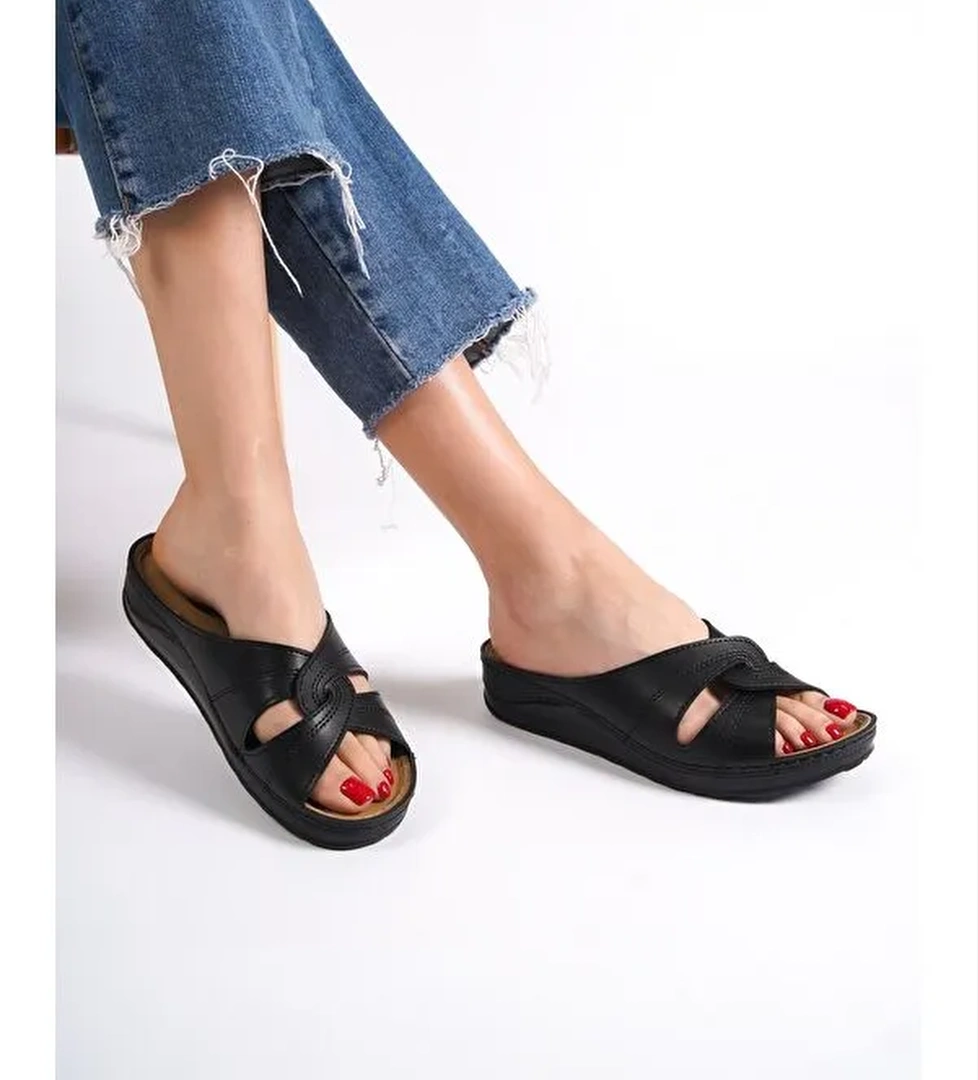 107042 Kadın Terlik