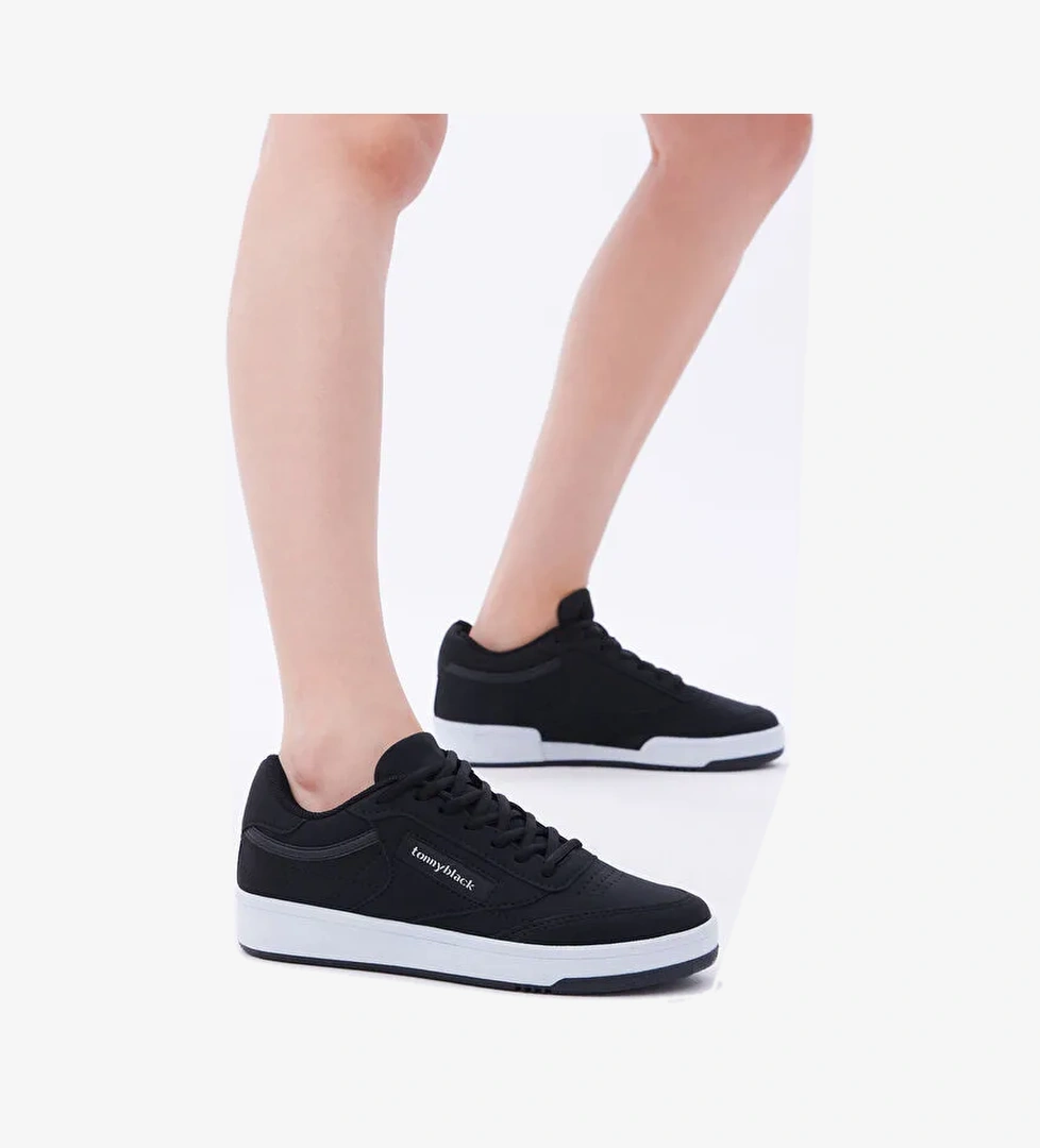 Unisex Siyah Rahat Kalıp Poli Taban Bağcıklı Spor Ayakkabı