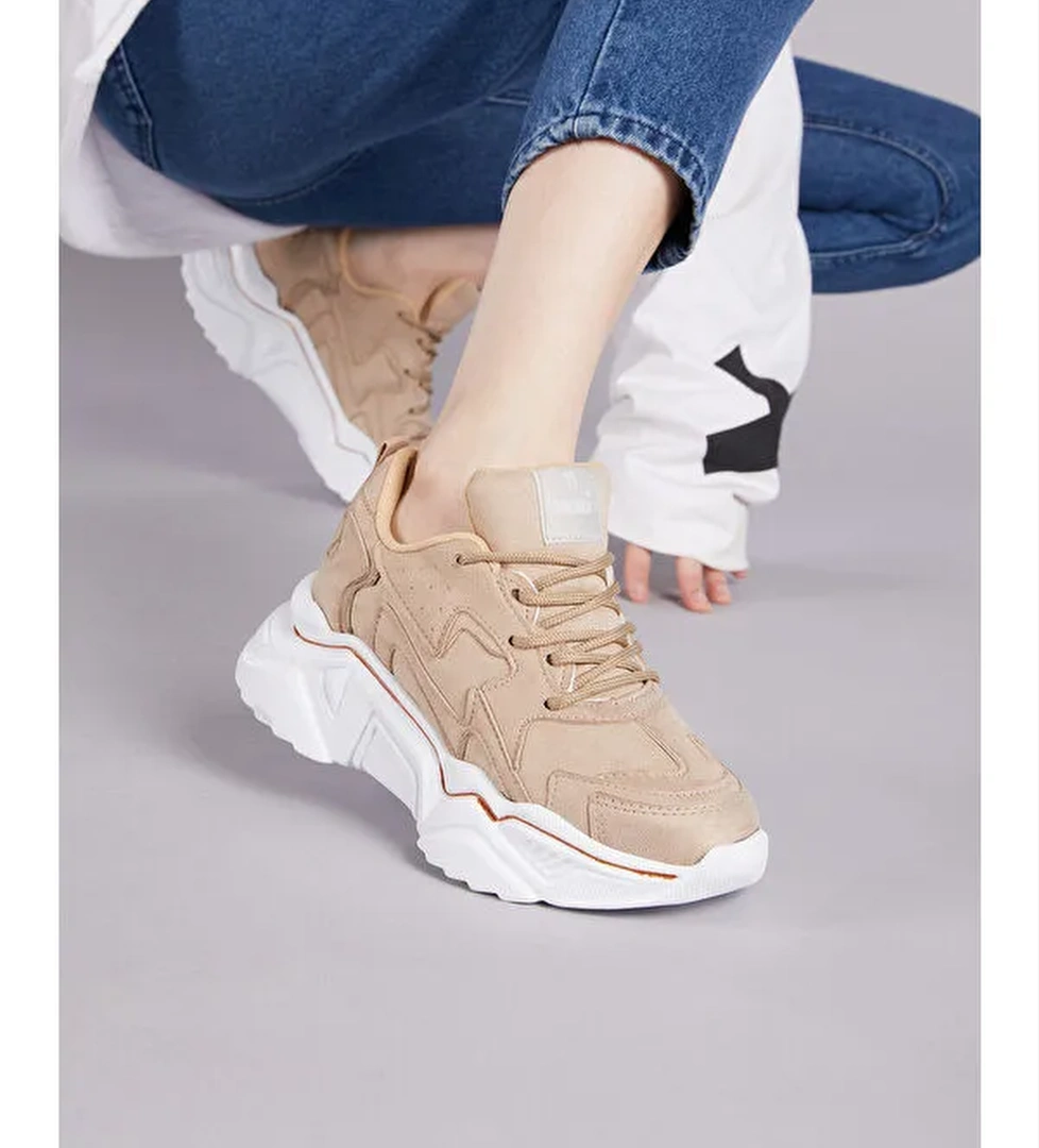 Kadın Toprak Rahat Kalıp Yüksek Taban Bağcıklı Spor Ayakkabı