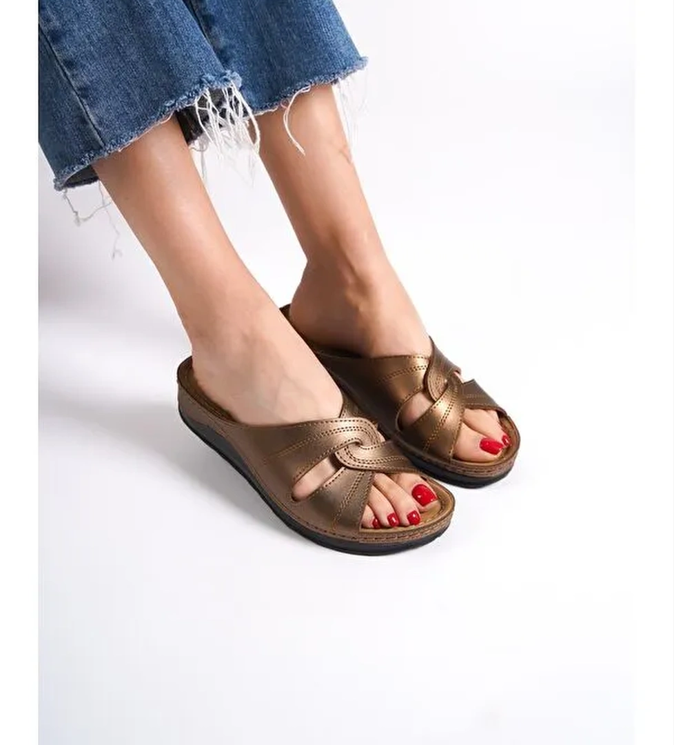 107042 Kadın Terlik