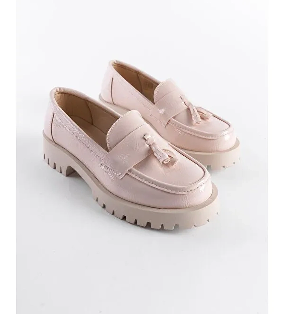 Trak Tabanlı Püsküllü Kadın Loafer - Görsel 1