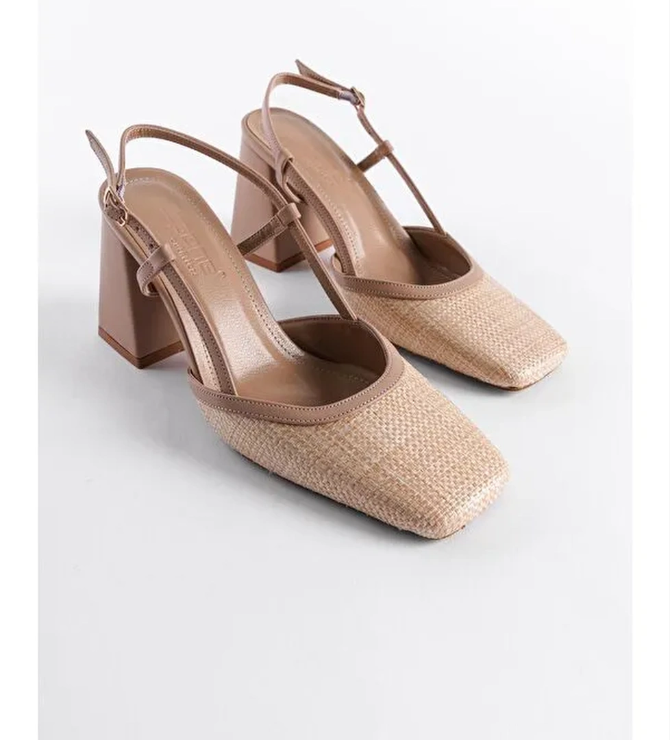Capone Outfitters Arkası Açık Küt Burunlu Kalın Topuklu Hasır Kadın Ayakkabı model görseli