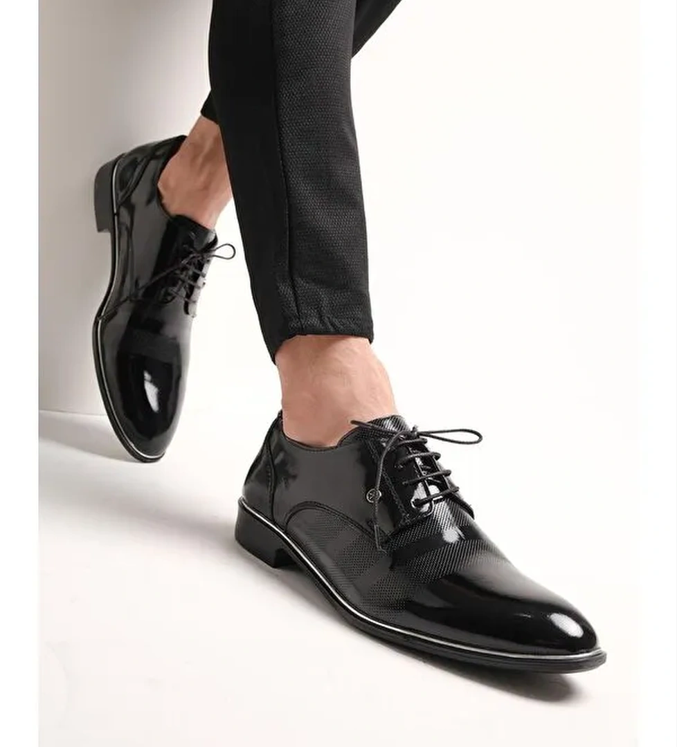 Falc 101 Rozet Detaylı Siyah Rugan Erkek Klasik Ayakkabı - Görsel 1