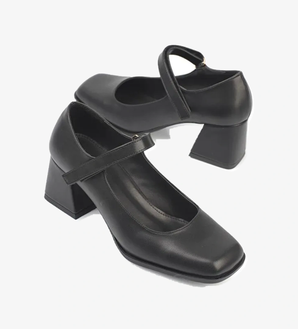 Küt Burunlu Kadın Topuklu Ayakkabı - Görsel 1