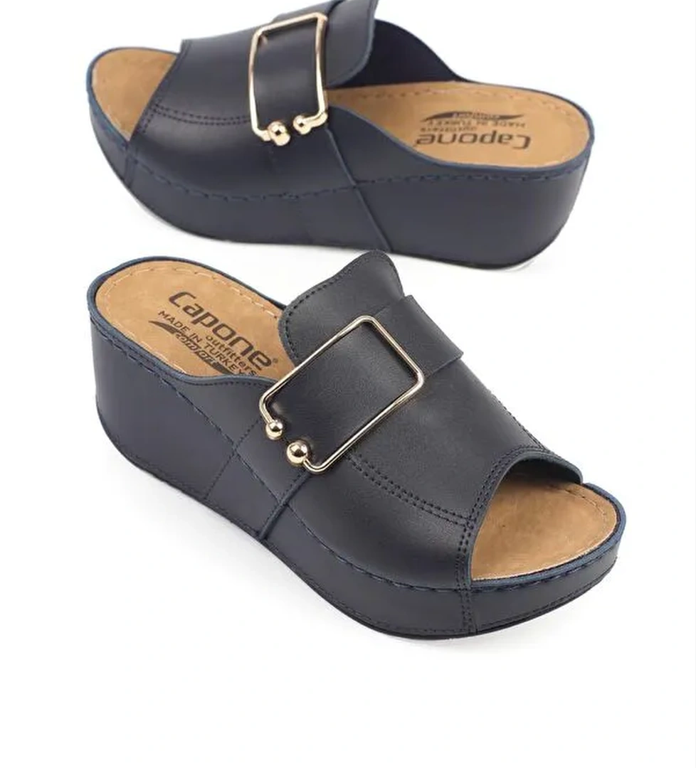 612245 Kadın Terlik