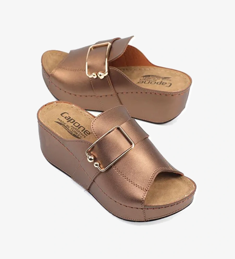 612245 Kadın Terlik