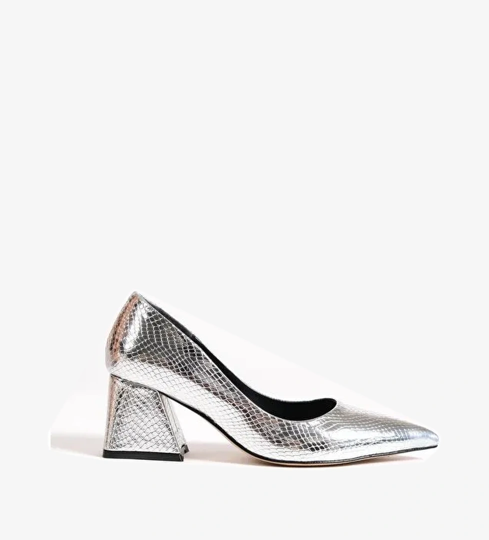 Orta Topuklu Yumuşak Pedli Taban Kadın Ayakkabı - Görsel 1