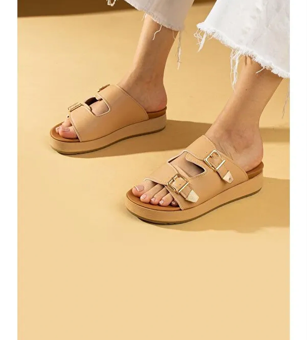 Çift Gold Tokalı Comfort Taban Kadın Terlik - Görsel 1