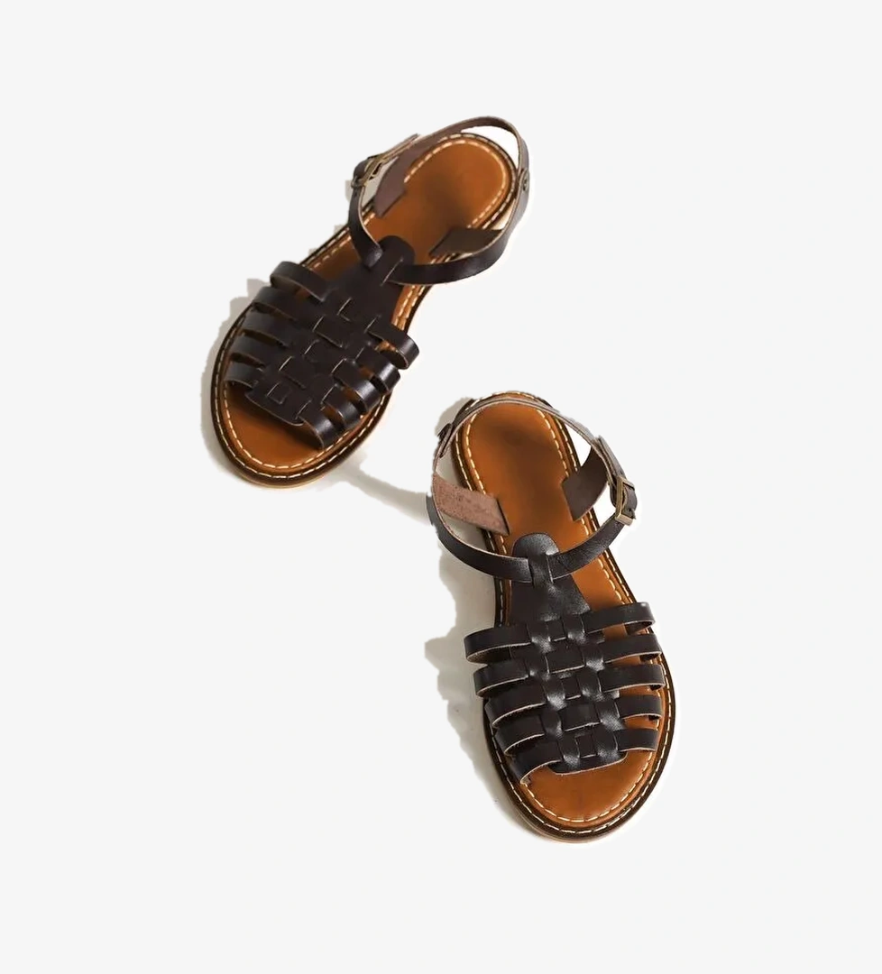 Yuvarlak Burunlu Gladyatör Bantlı Kadın Deri Sandalet