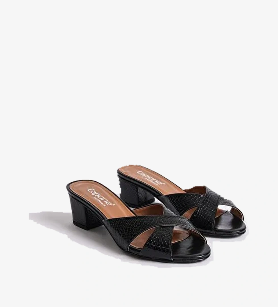 Taya Çapraz Bantlı Kadın Terlik