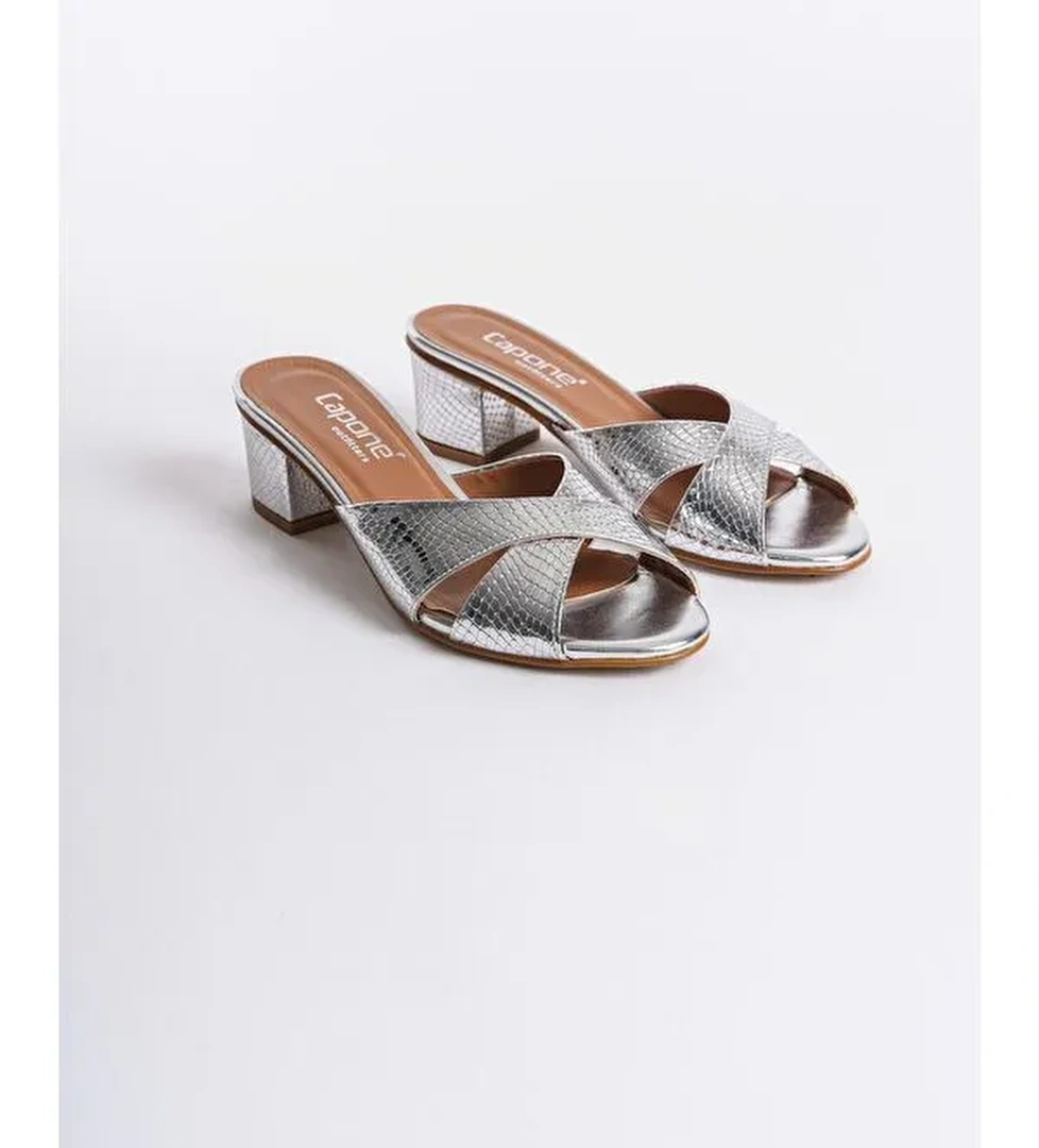 Taya Çapraz Bantlı Kadın Terlik - Görsel 1