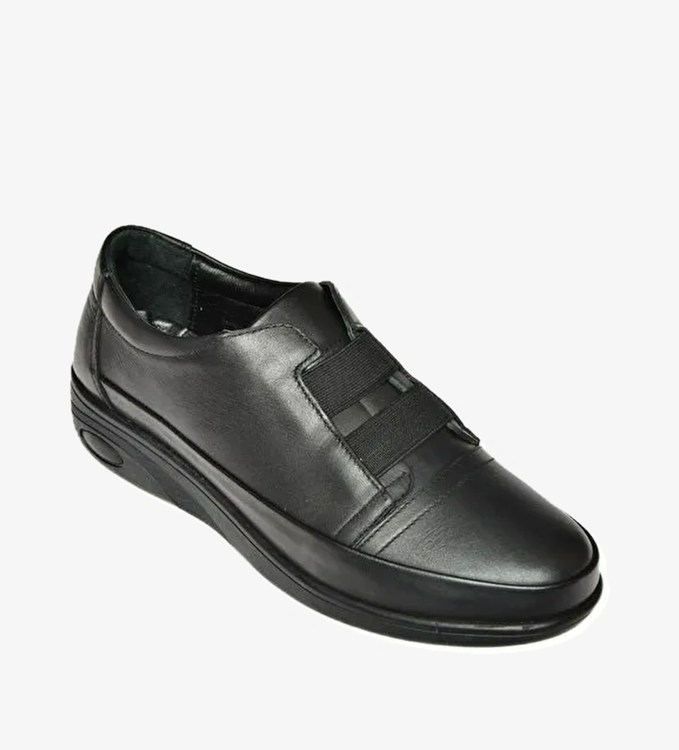 Fox Shoes P5550701 Siyah Kadın Ayakkabı model görseli