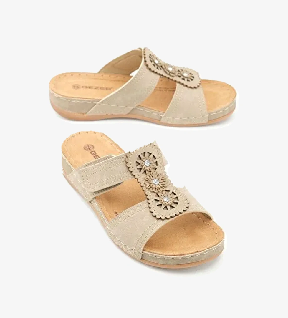 Gezer Yazlık Kadın Fashion Cırt Cırtlı Ayarlanabilir Günlük Terlik model görseli