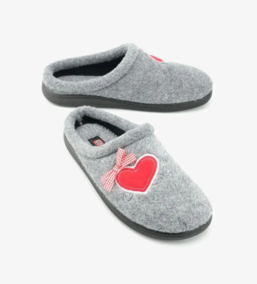 Kışlık Kadın Ev Bahçe Comfort Taban Nakışlı Kalp Desenli Keçe Terlik - Görsel 1