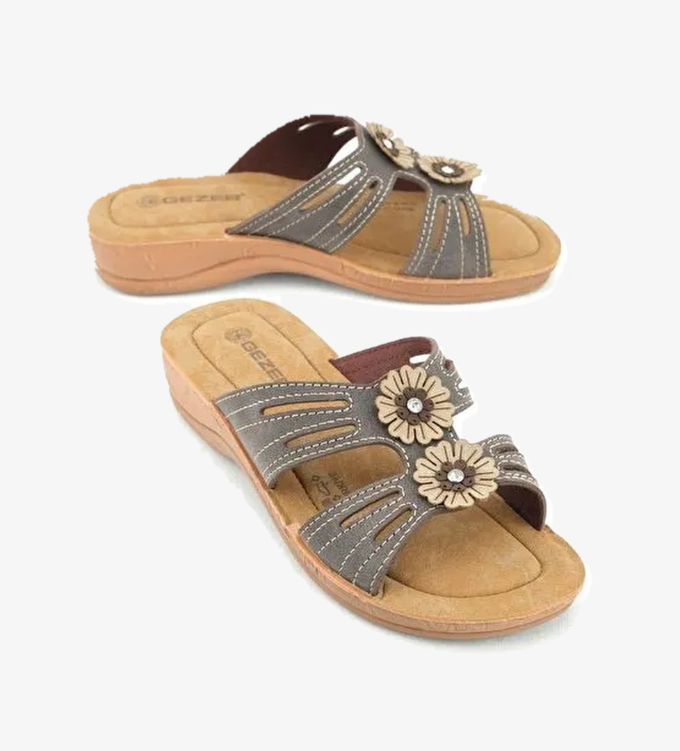 Kadın Yazlık Tasarım Suni Deri Terlik - Görsel 1