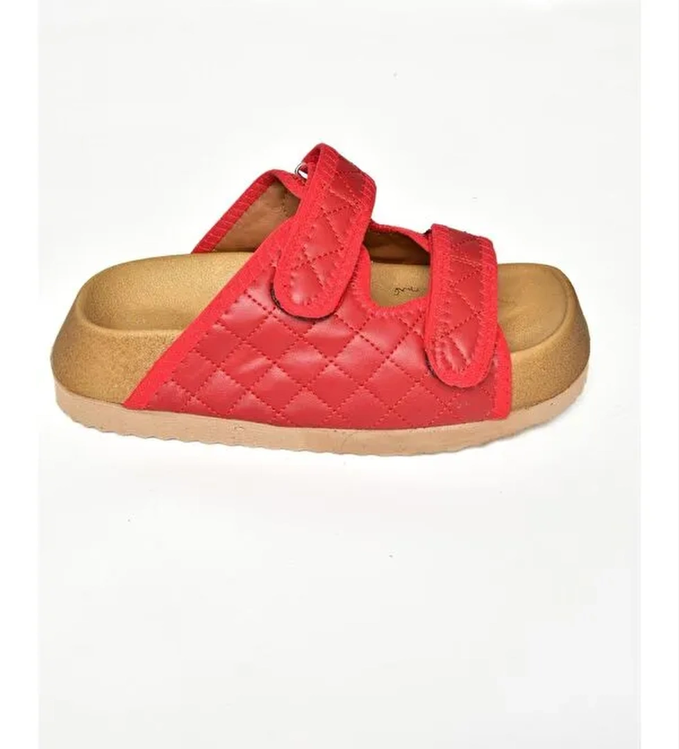 S8115462 Kırmızı Kadın Terlik