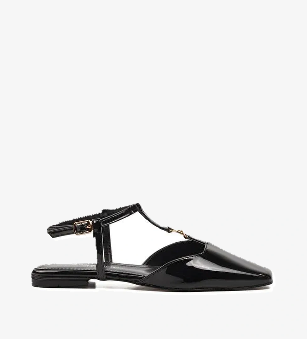 Siyah Burnu Kapalı Kadın Sandalet 670476 - Görsel 1