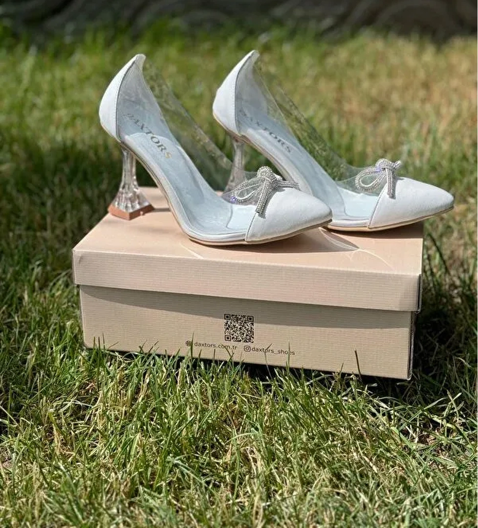 D2030 Kadın Şeffaf Taşlı Klasik Topuklu Ayakkabı - Görsel 1