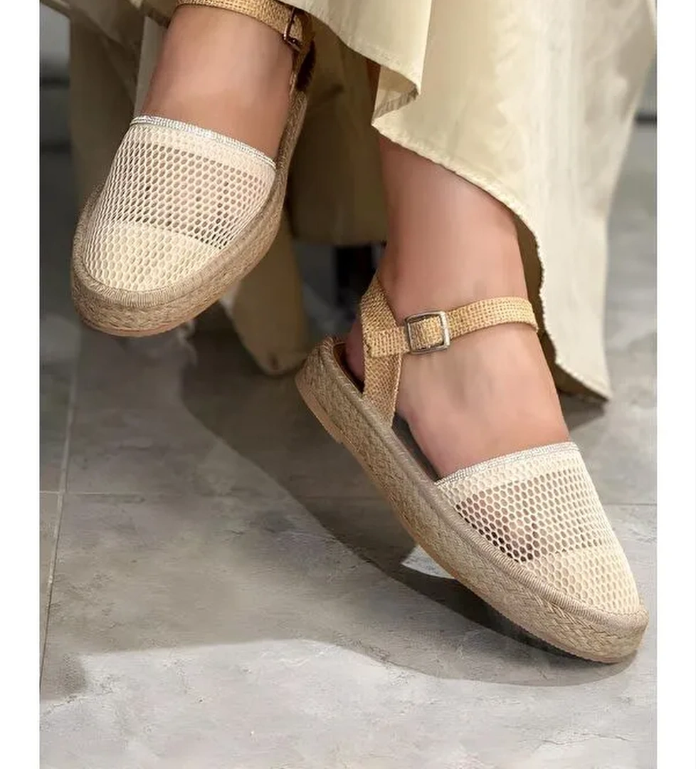 Oksit Brask Fileli Önü Kapalı Hasır Görünümlü Kadın Triko Sandalet model görseli