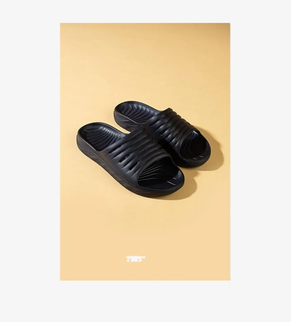 Pembe Potin Kalın Bantlı Eva Hafif & Rahat Ve Esnek Terlik model görseli