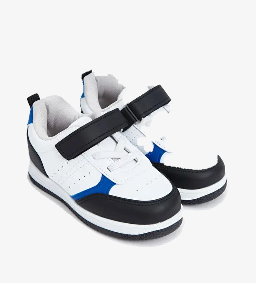 Lcw Steps Bağcık ve Cırt Cırtlı Erkek Bebek Spor Ayakkabı model görseli