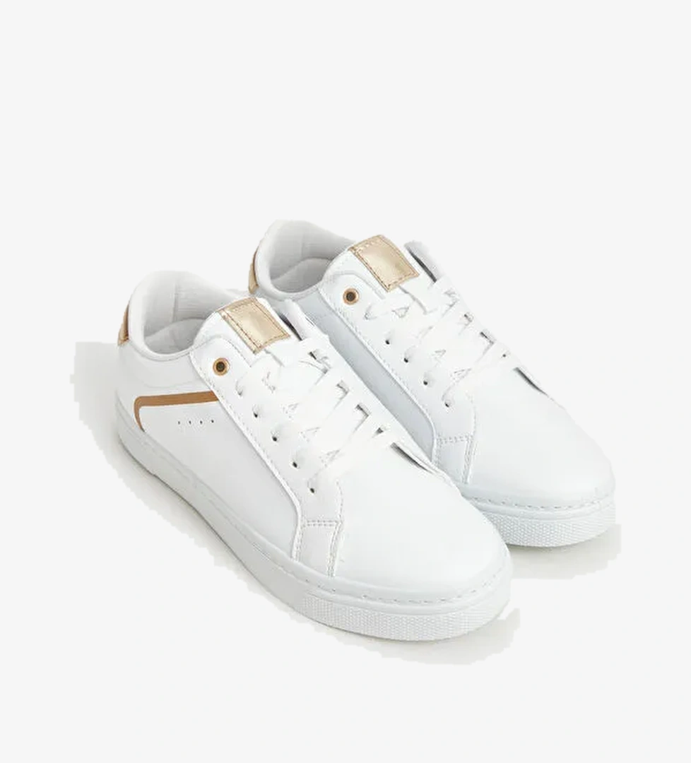 Lcw Steps Bağcıklı Kadın Spor Ayakkabı model görseli