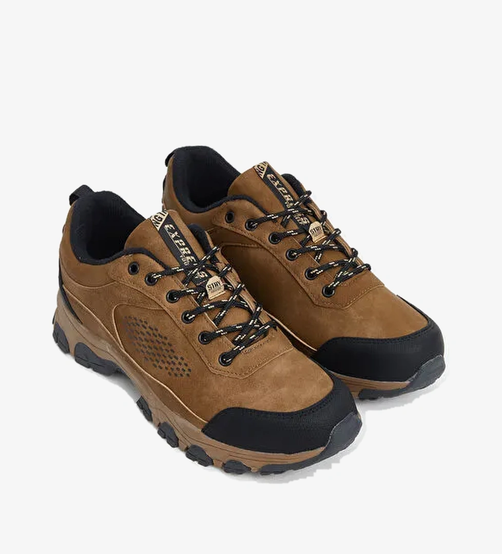 Lcw Steps Bağcıklı Kalın Taban Erkek Trekking Ayakkabı model görseli