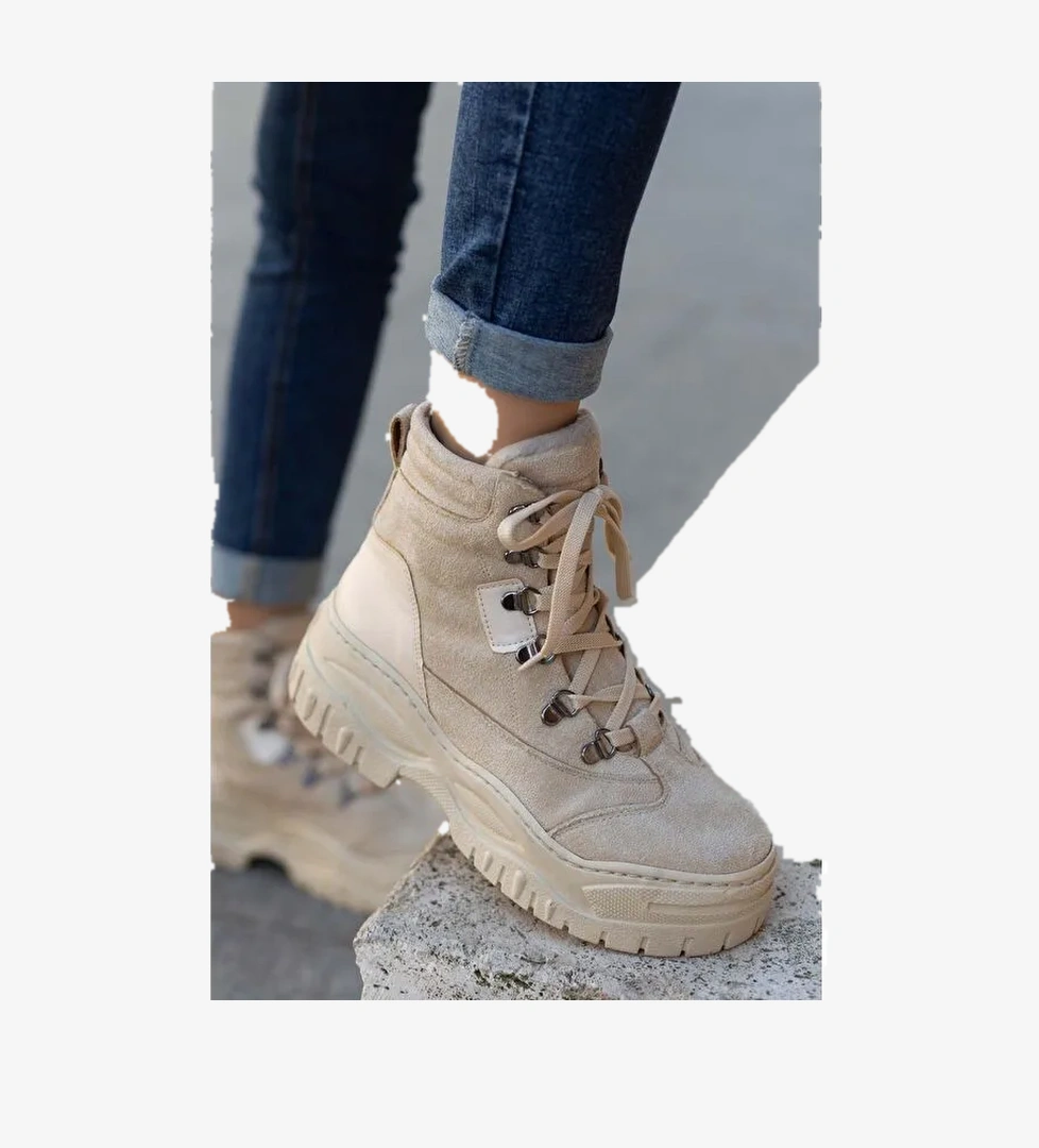 0LNA Günlük Kadın Bot 2025 - Görsel 1