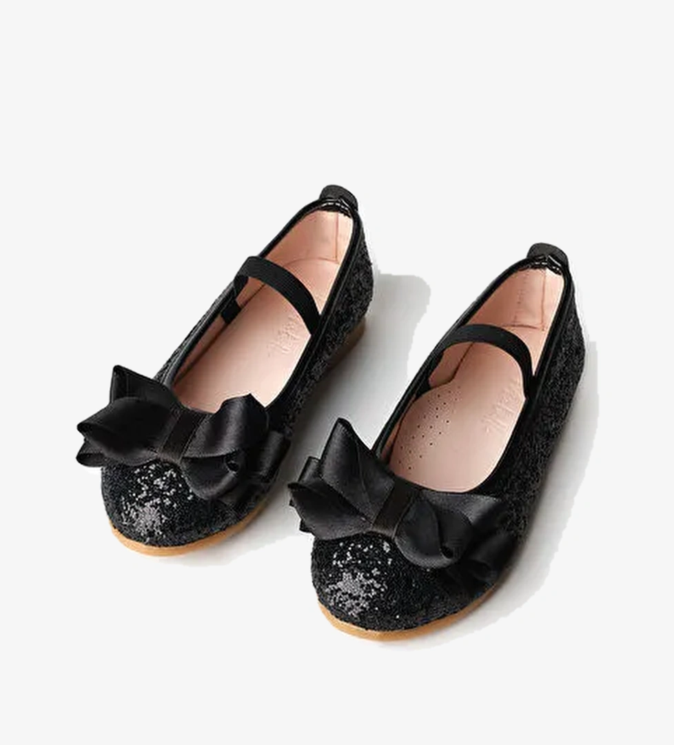 Le Mabelle Siyah Fiyonklu Simli Kız Çocuk Ayakkabı model görseli