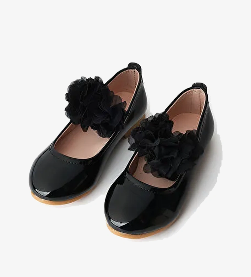 Le Mabelle Siyah Tül Çiçekli Kız Çocuk Ayakkabı model görseli
