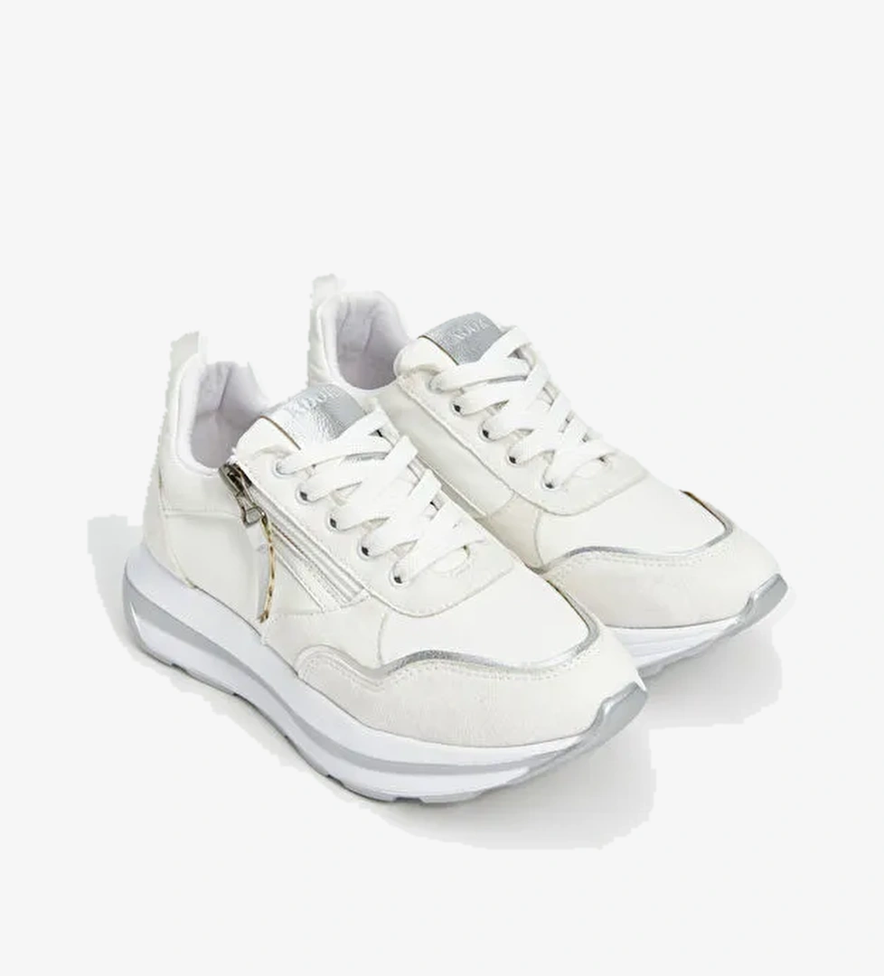 Bağcıklı Kadın Spor Ayakkabı - Görsel 1