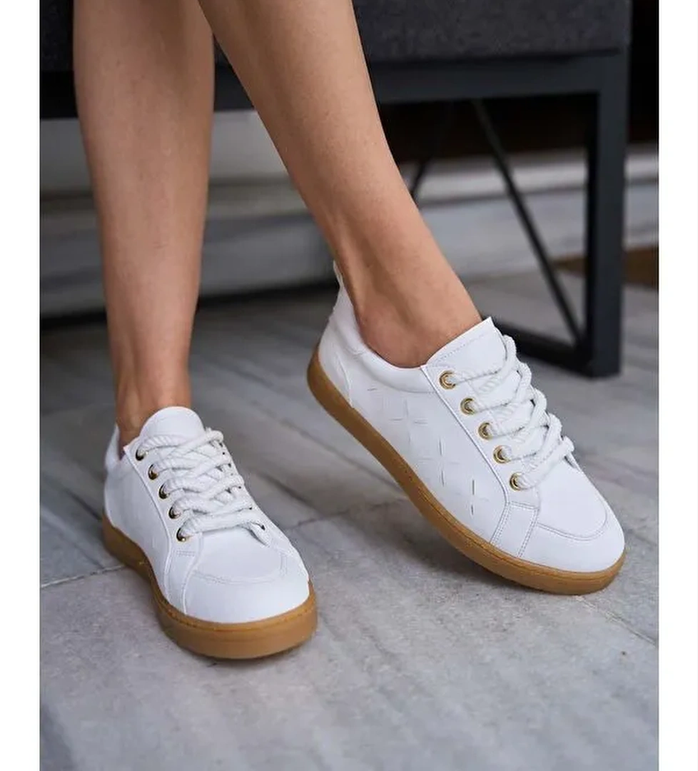 Kalın Bağcıklı Deri Görünümlü Spor Ayakkabı Sneaker Beyaz