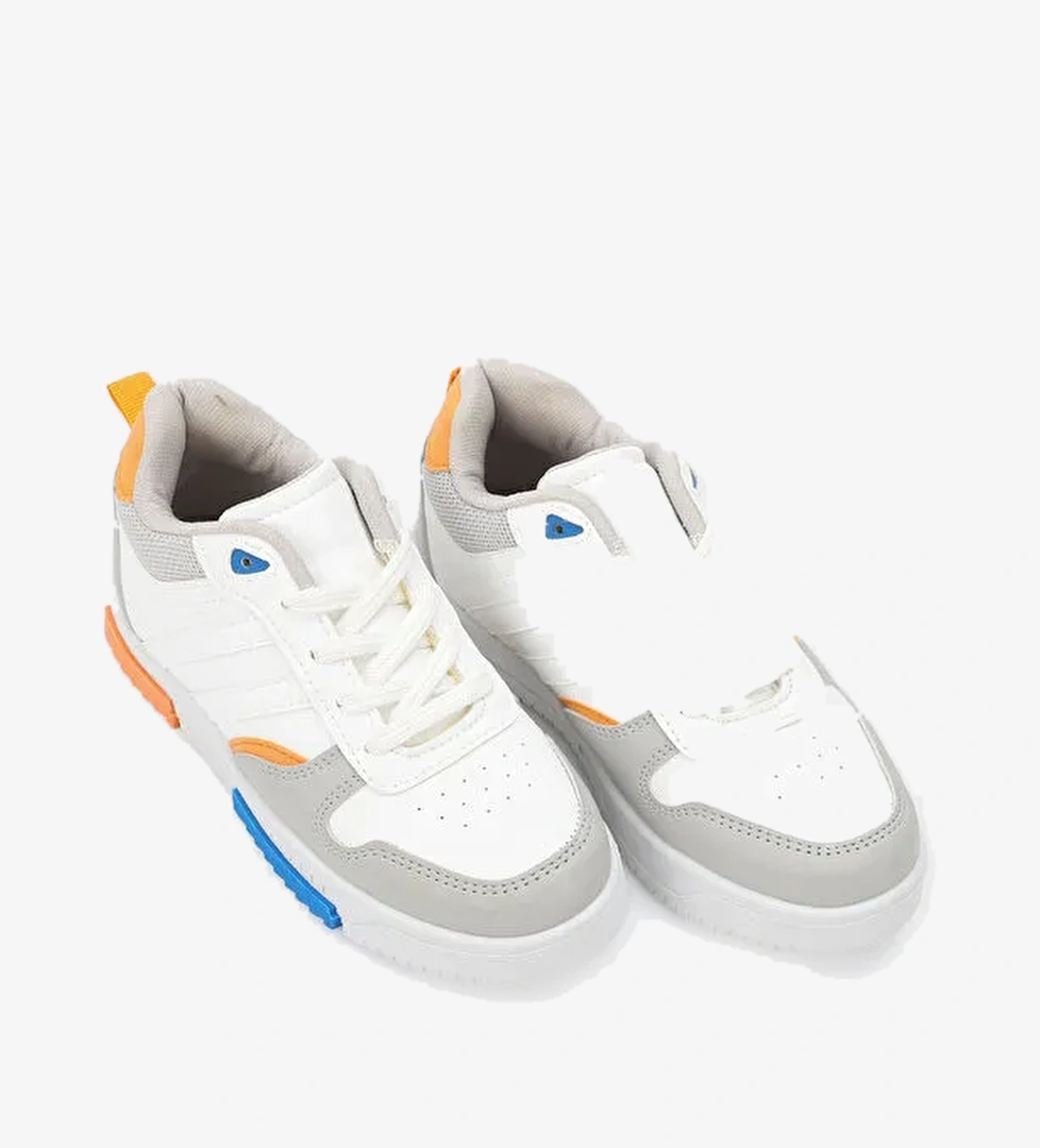 Lcw Steps Bağcıklı Renk Bloklu Erkek Çocuk Spor Ayakkabı model görseli