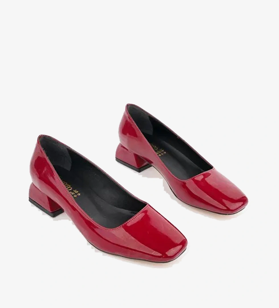 LİLİTH Kare Burunlu Kısa Topuklu Kadın Günlük Ayakakkabı