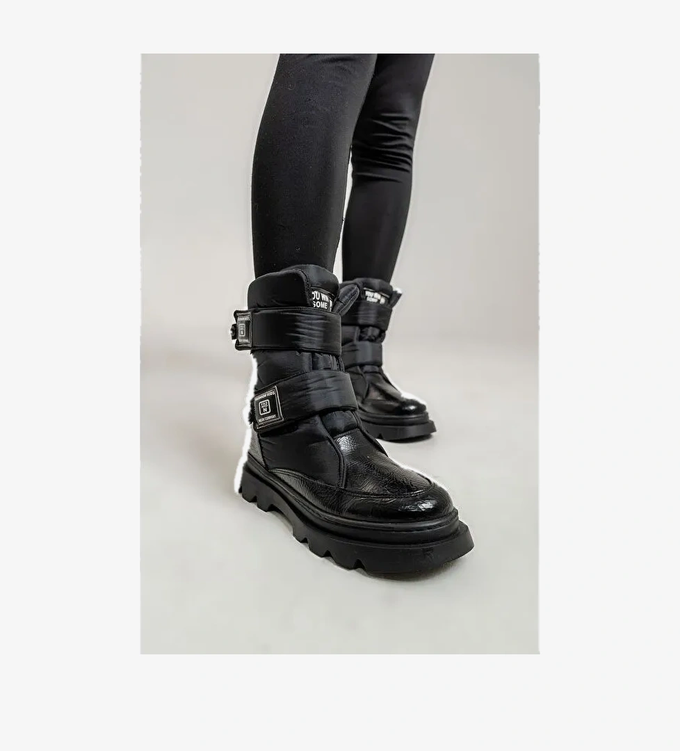 Kız Çocuk Siyah Rugan Deri Anatomik Günlük Bot - Görsel 1