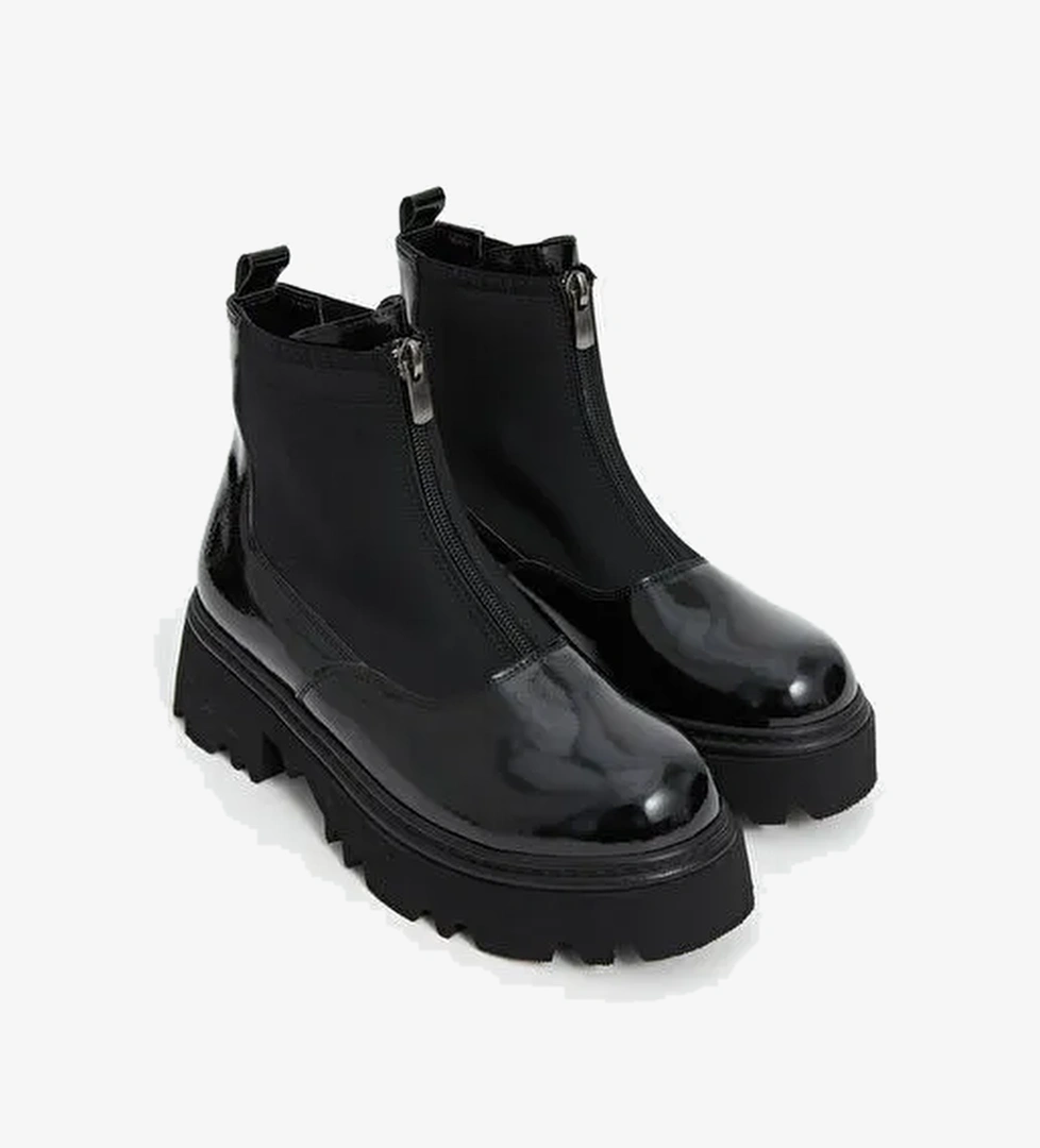 Koor Fermuarlı Kadın Bot model görseli