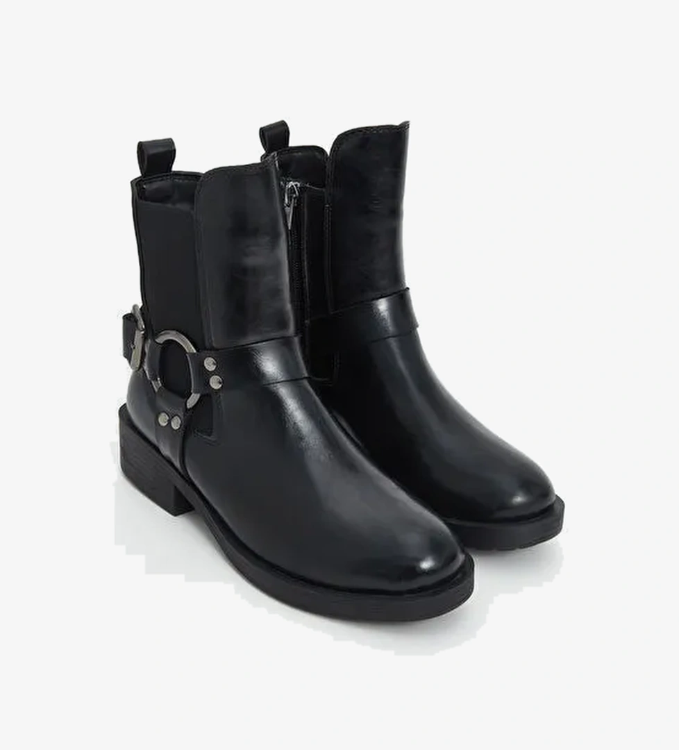 Koor Deri Görünümlü Kadın Bot model görseli