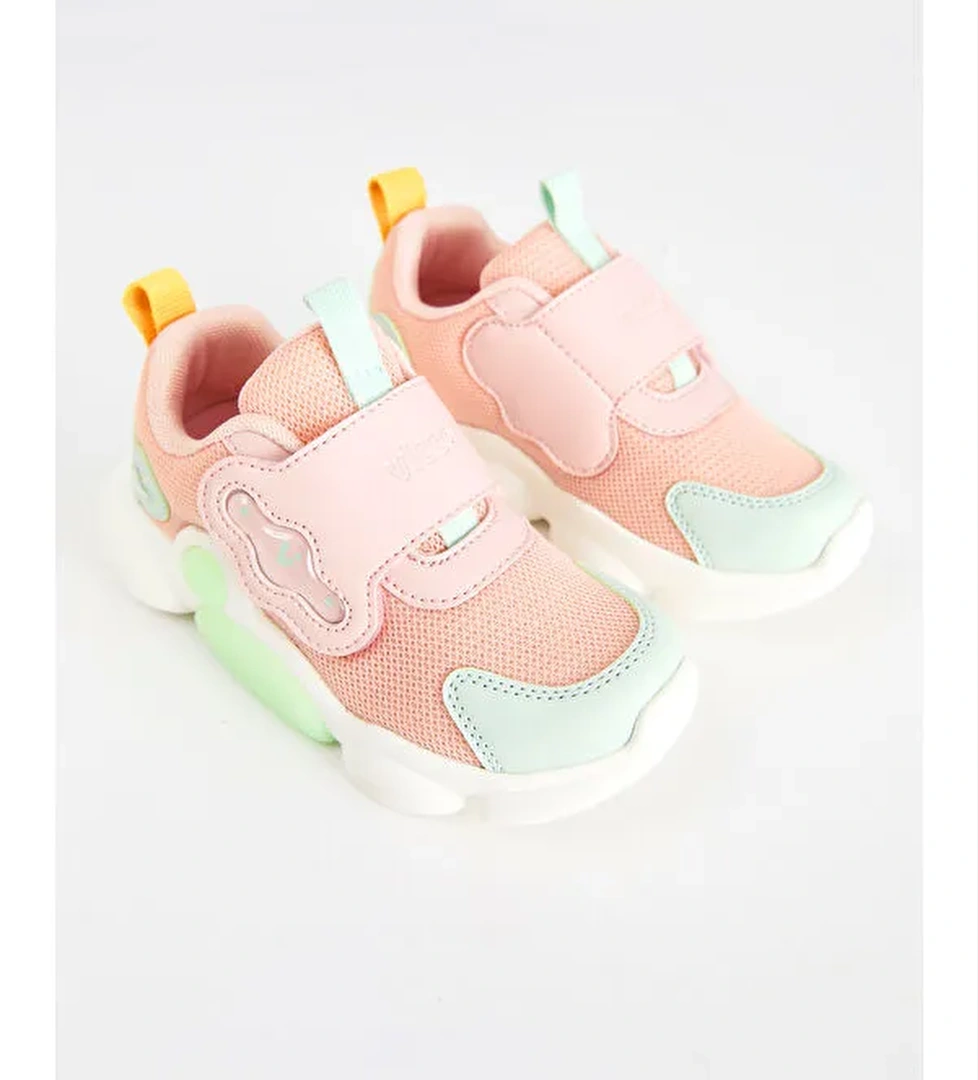 Gum Işıklı Kız Okul Öncesi Pudra Spor Ayakkabı - Görsel 1