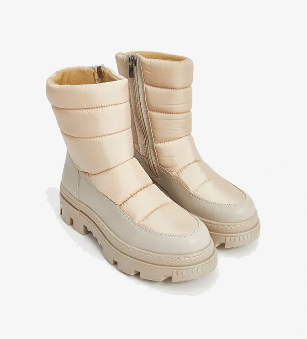 Koor Fermuarlı Kadın Kar Botu model görseli