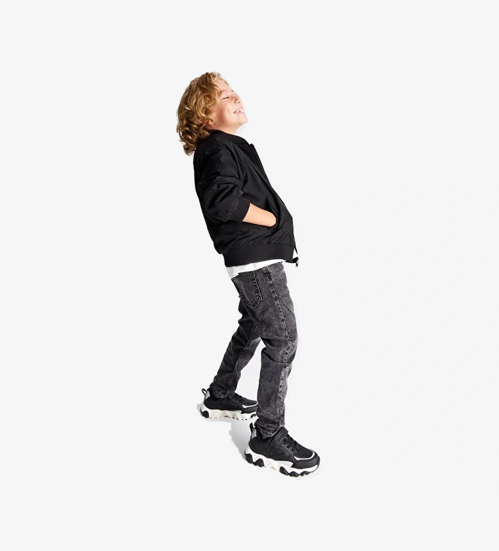 Vicco Jessy Hafif Unisex Okul Öncesi Siyah Trekking Bot model görseli