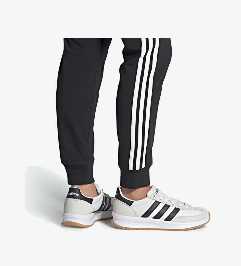 Adidas Run 70s