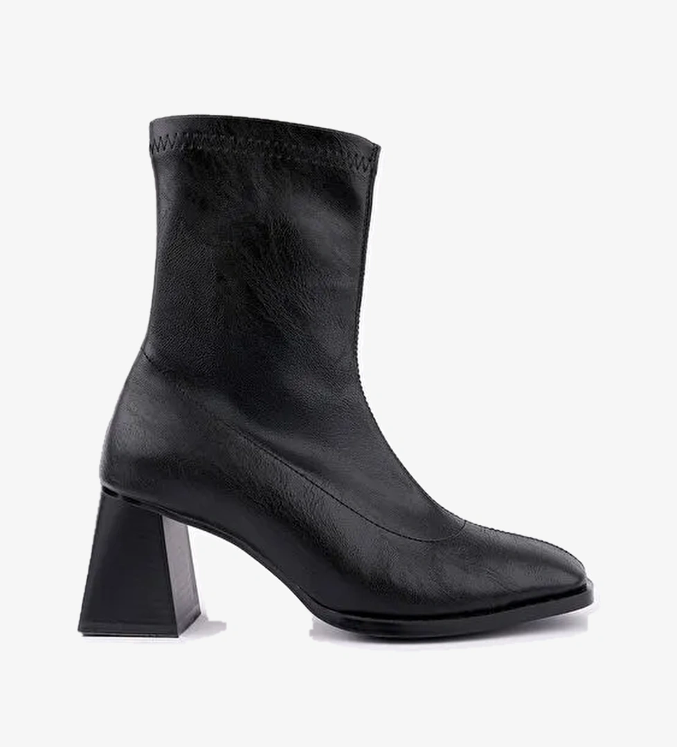 STORM Küt Burun Arkadan Fermuarlı Kadın Topuklu Bot