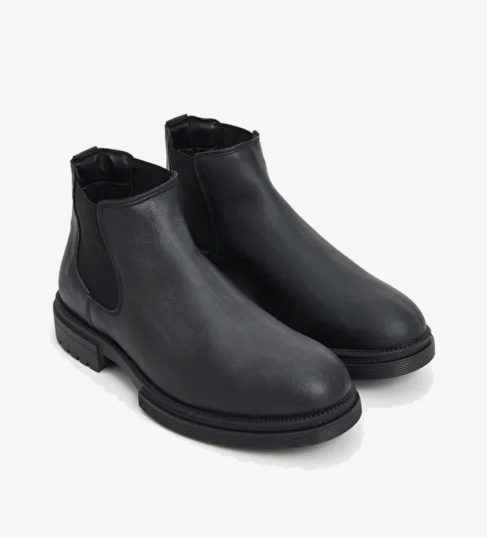 Deri Görünümlü Erkek Bot